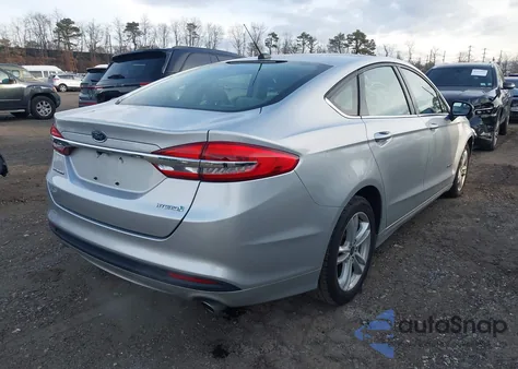 2018 Ford Fusion Hybrid S z USA, uszkodzony, nr VIN 3FA6P0UU0JR100710
